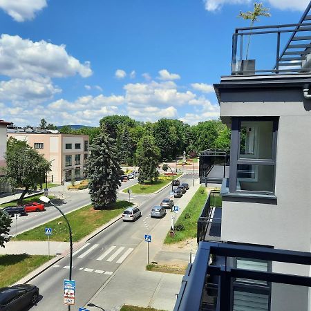 Apartament Przy Plantach โนวิซอนช์ ภายนอก รูปภาพ